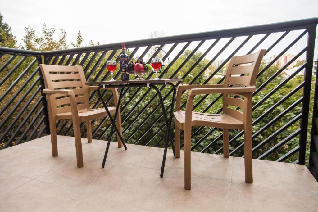 Tbilisi Apartment Studio Екстер'єр фото